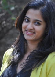 nanditha-latest-photos_25