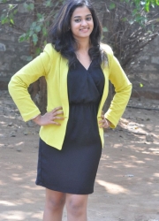 nanditha-latest-photos_7