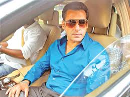 Salman Khan Arrives in Court For Hit-and-Run Hearing