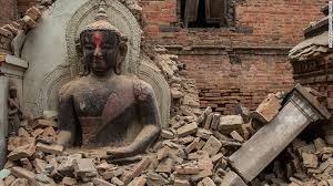 Nepal earthquake: temple faces threat from looters