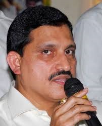Chowdary meets Shah for special package to AP