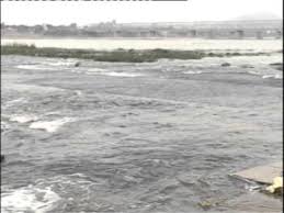 Flood threat to Telangana and Andhra Pradesh