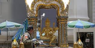 Three days after blast, Thai Brahma temple reopens for worshippers and tourists