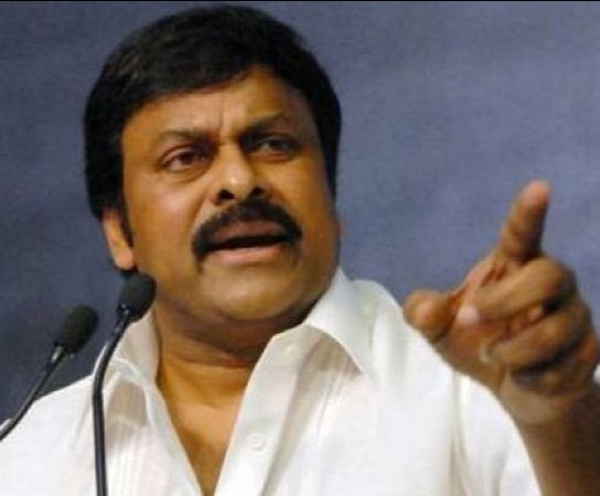 Chiranjeevi calls fans ‘stupid’, video on viral