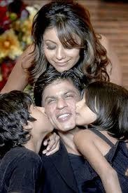 Thank Gauri for the love and patience: Shah Rukh Khan on wedding anniversary